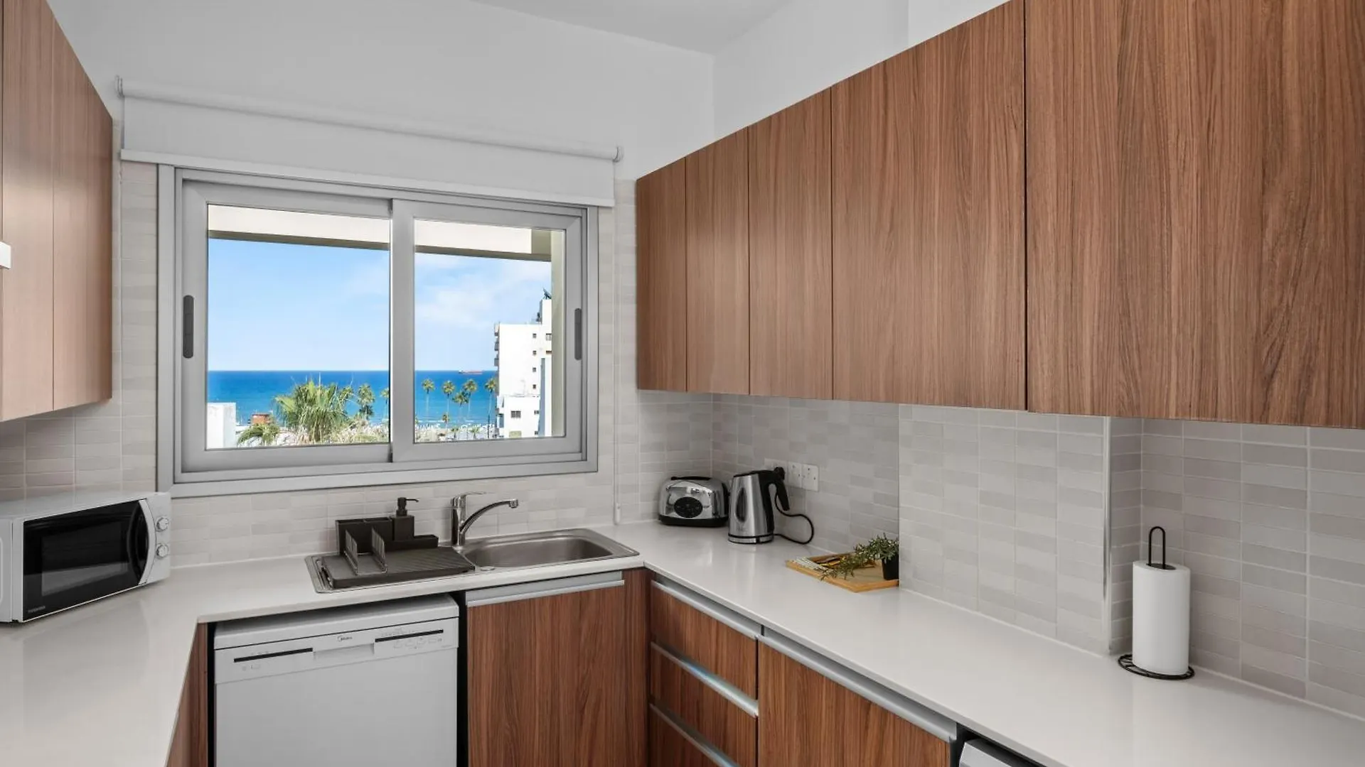 Downtown 2 Bedroom Penthouse Larnaka 0*,